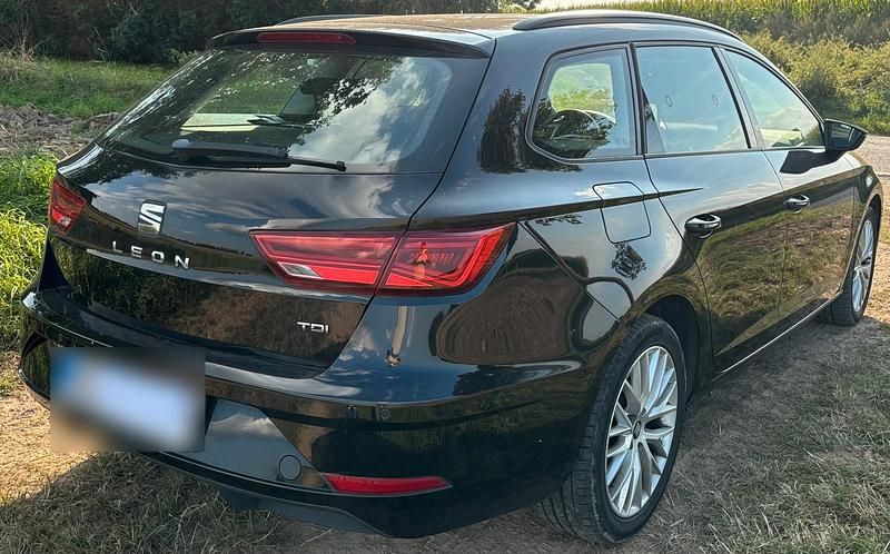 Gebraucht Seat Leon ST 150 PS (110 kW) 2017 Schwarz Kombi
