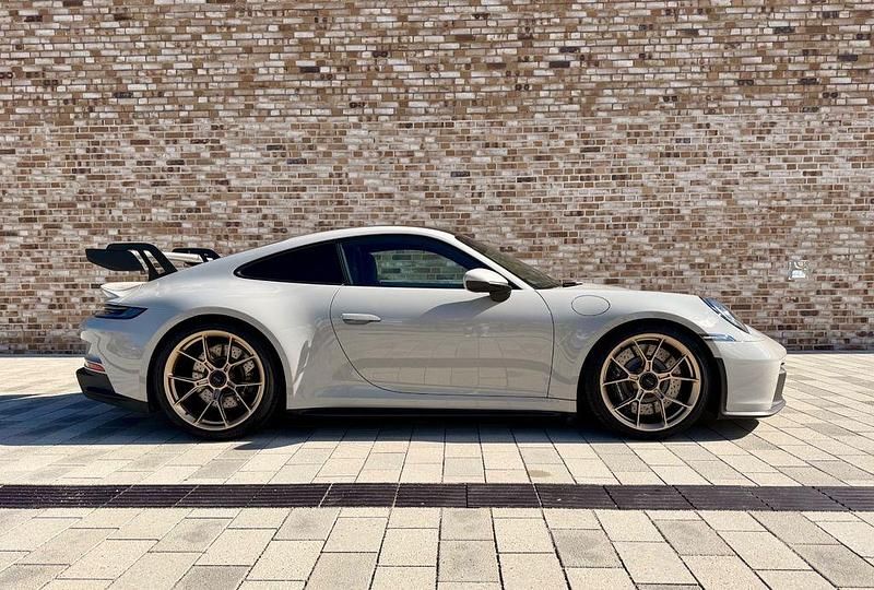 Gebraucht Porsche 992 510 PS (375 kW) 2023 Grau