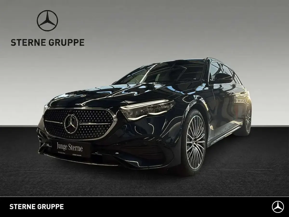 Gebraucht Mercedes E450 AMG 367 PS (269 kW) 2023 Lack nautikblau Kombi
