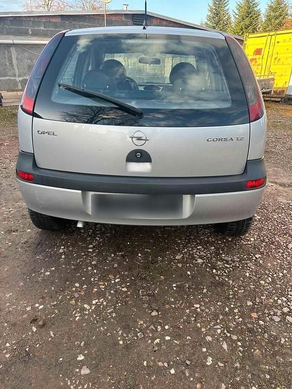 Gebraucht Opel Corsa 75 PS (55 kW) 2001 Silber Kleinwagen
