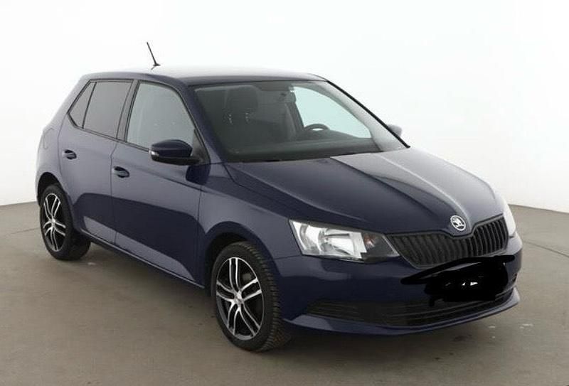 Gebraucht Skoda Fabia 90 PS (66 kW) 2016 Blau Kleinwagen