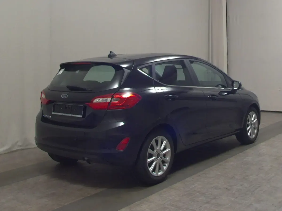 Gebraucht Ford Fiesta Titanium 125 PS (91 kW) 2019 Schwarz Kleinwagen