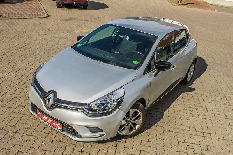 Silber Gebraucht 2017 Renault Clio IV Kleinwagen | 5.999 € (Guter Preis) - Bild 1/4