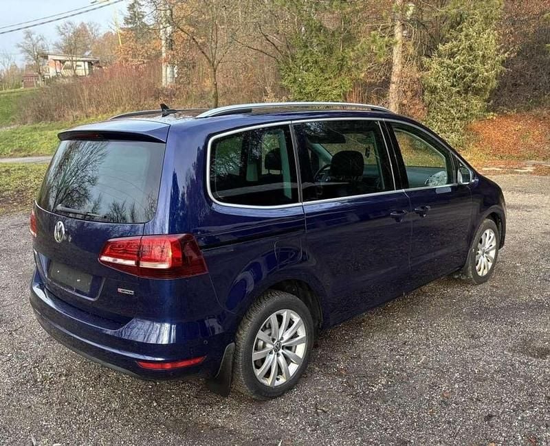 Gebraucht VW Sharan Highline 177 PS (130 kW) 2020 Blau Van / Kleinbus