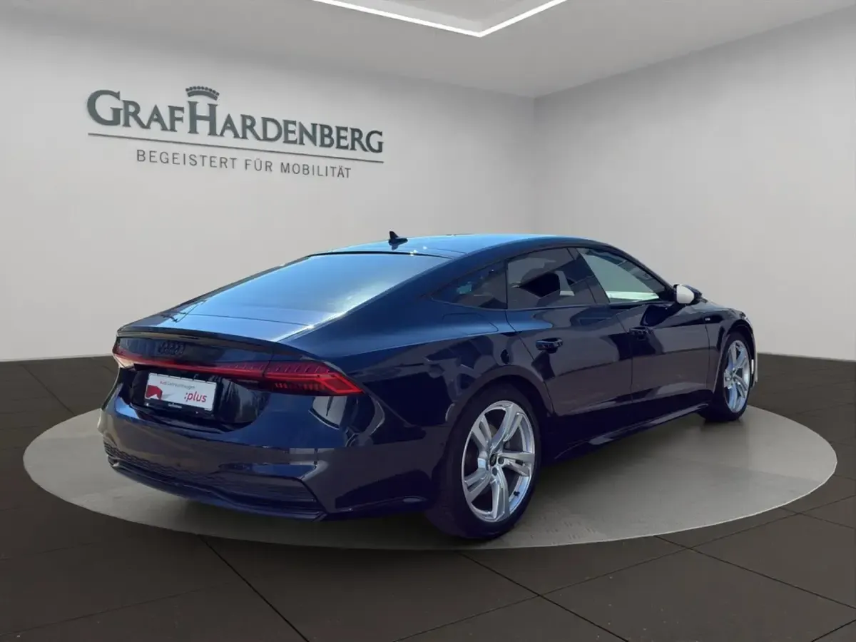 Gebraucht Audi A7 Sportback S-Line 265 PS (194 kW) 2024 Firmamentblau metallic Kleinwagen