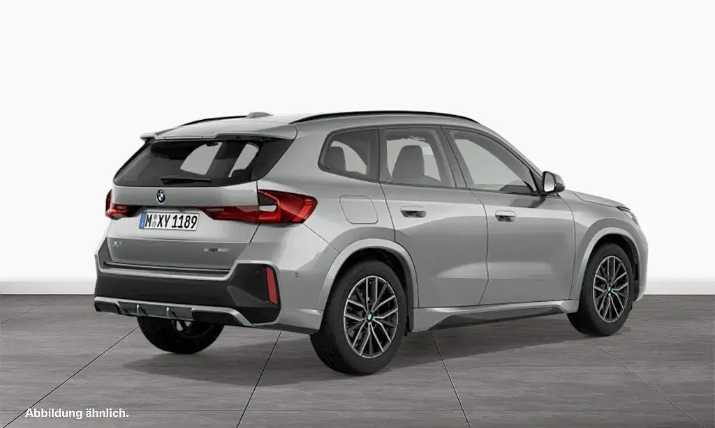 Gebraucht BMW X1 Luxury Line 156 PS (114 kW) 2025 Silber SUV