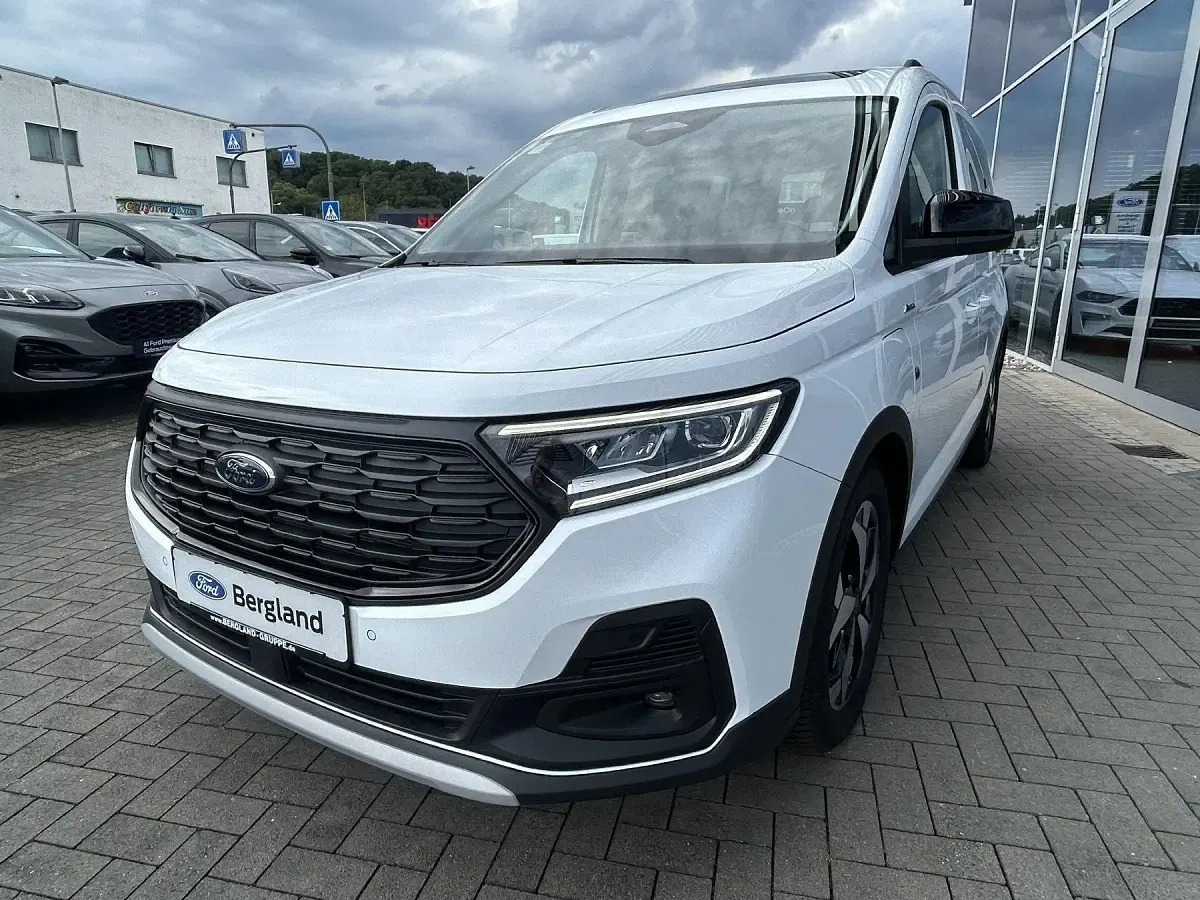 Neu Ford Tourneo Connect Active 150 PS (110 kW) 2026 Frozen white (weiß) weiß Van / Kleinbus