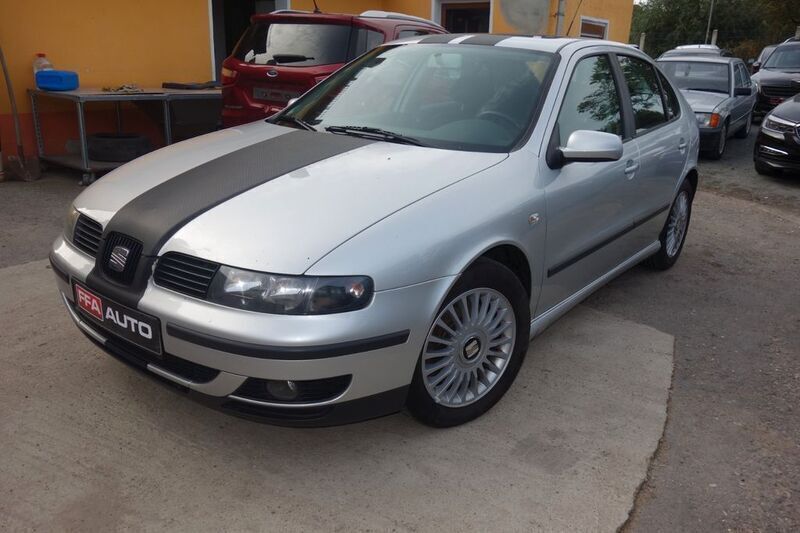 Gebraucht Seat Leon Sport 179 PS (131 kW) 2002 Silber Limousine