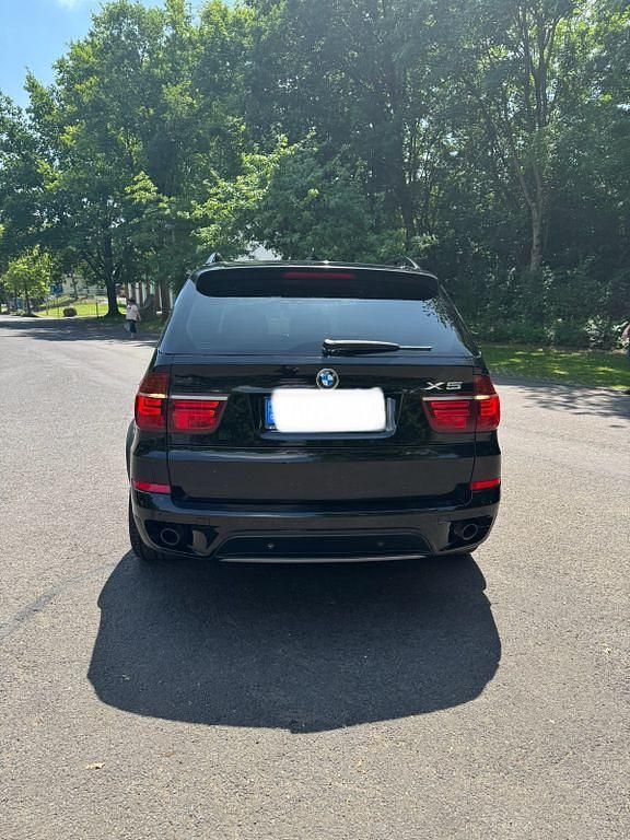 Gebraucht BMW X5 Sport Line 245 PS (180 kW) 2011 Schwarz SUV
