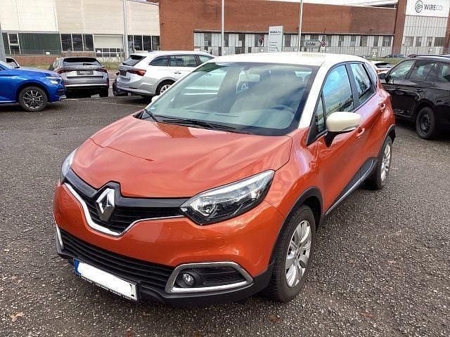 Orange Gebraucht 2015 Renault Captur Dynamique SUV | 9.850 € (Guter Preis) - Bild 1/4