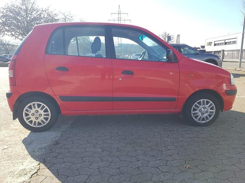 Gebraucht Hyundai Atos 63 PS (46 kW) 2008 Rot Kleinwagen