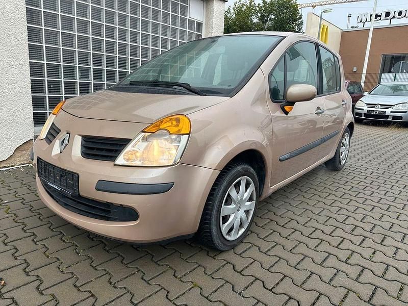 Braun Gebraucht 2005 Renault Modus Dynamique Van / Kleinbus | 690 € (Superpreis) - Bild 1/4