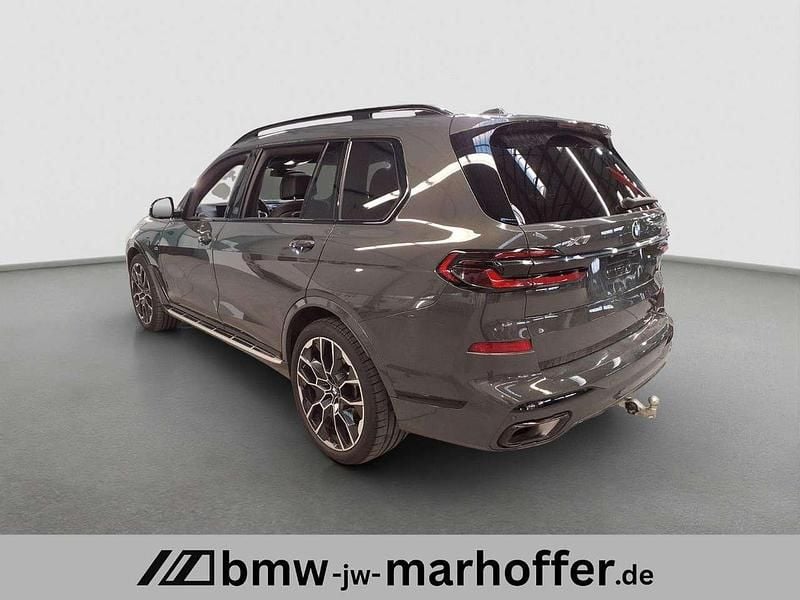 Gebraucht BMW X7 Executive 340 PS (250 kW) 2025 Grau SUV
