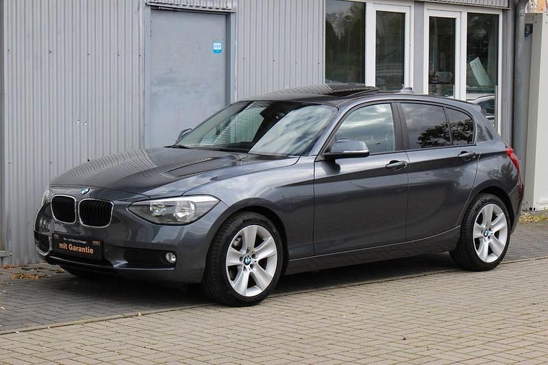 Gebraucht BMW 118 Advantage 143 PS (105 kW) 2013 Grau Kleinwagen