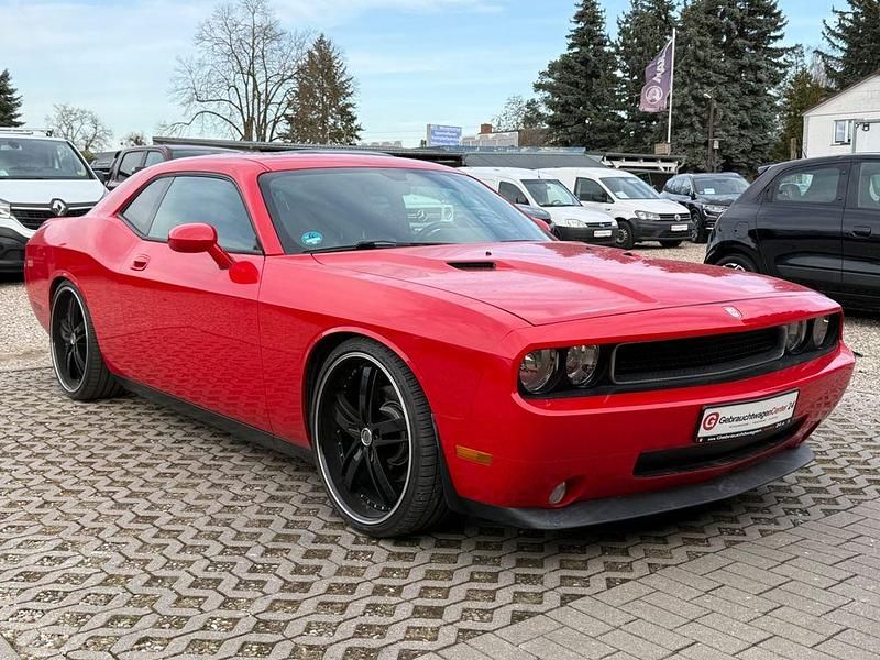 Gebraucht Dodge Challenger 355 PS (261 kW) 2009 Rot Coupé