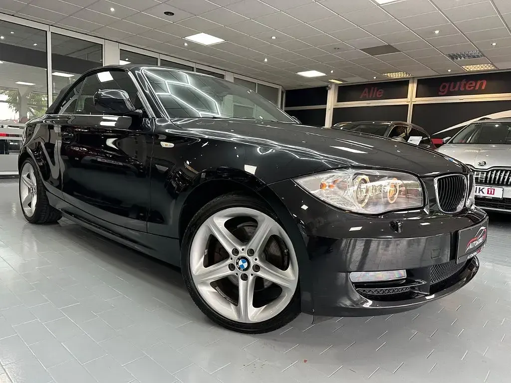 Gebraucht BMW 125 Cabriolet Sport Line 218 PS (160 kW) 2011 Schwarz Cabrio