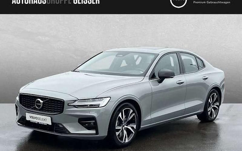 Vapour grey Gebraucht 2023 Volvo S60 Ultimate Limousine | 36.450 € (Guter Preis) - Bild 1/4