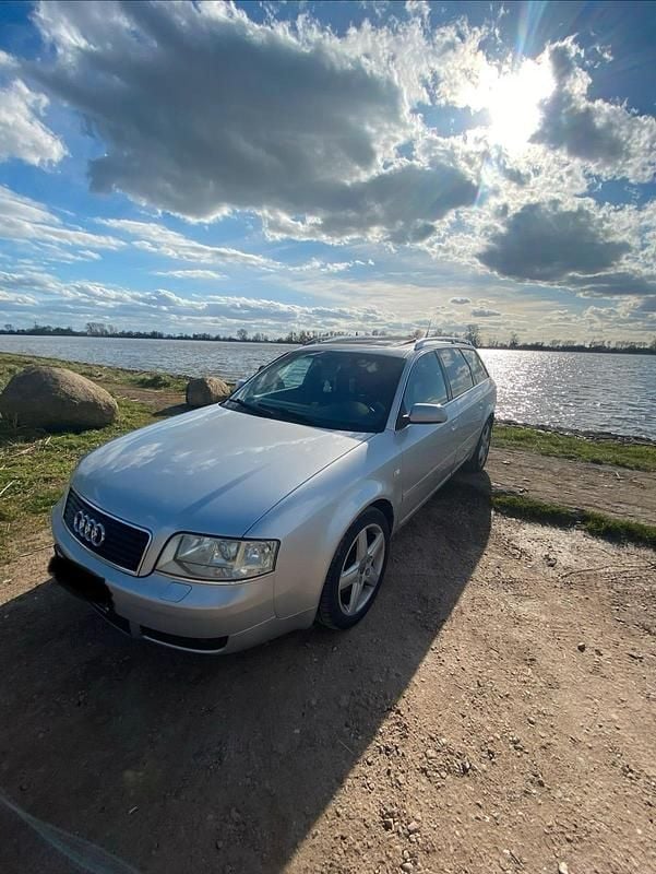 Gebraucht Audi A6 163 PS (119 kW) 2004 Silber Kombi