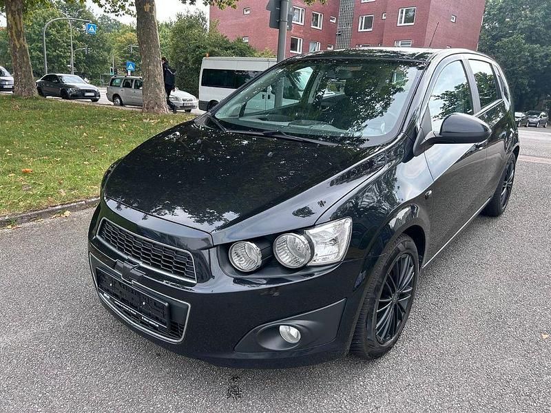 Schwarz Gebraucht 2012 Chevrolet Aveo LTZ Kleinwagen | 2.750 € (Fairer Preis) - Bild 1/4