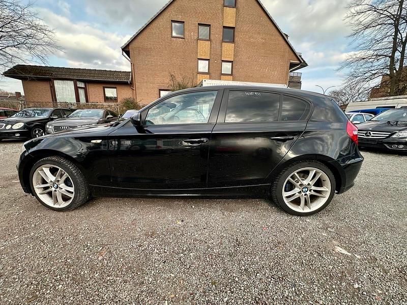 Gebraucht BMW 118 143 PS (105 kW) 2007 Schwarz Kleinwagen