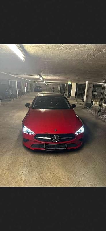 Rot Gebraucht 2020 Mercedes CLA200 Progressive Coupé | 15.999 € (Superpreis) - Bild 1/4