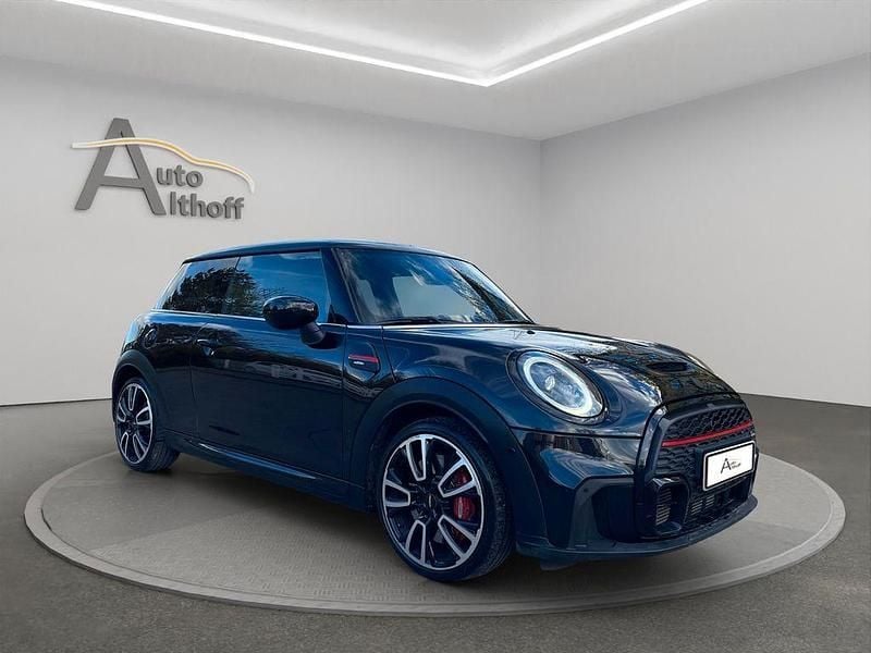 Schwarz Gebraucht 2023 Mini John Cooper Works Kleinwagen | 28.999 € (Superpreis) - Bild 1/4