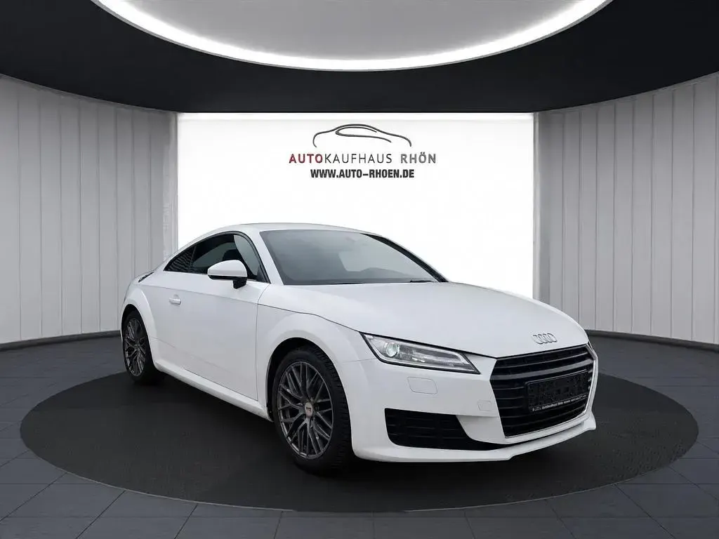Gebraucht Audi TT Sport 184 PS (135 kW) 2017 Gletscherweiß metallic Coupé