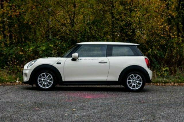 Gebraucht Mini ONE 136 PS (100 kW) 2020 Weiß Kleinwagen