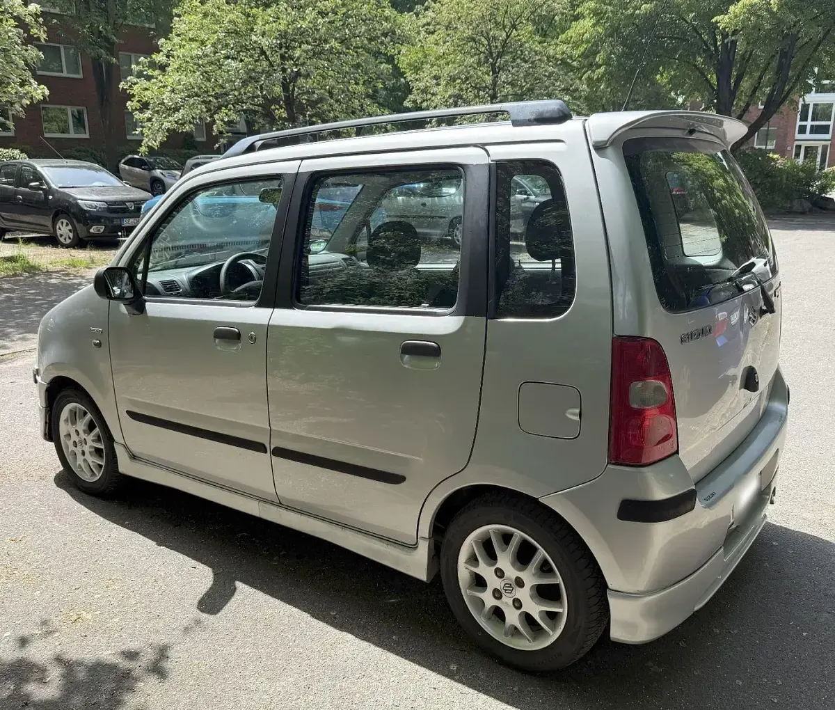 Gebraucht Suzuki Wagon R+ 76 PS (55 kW) 2002 Silber Van / Kleinbus