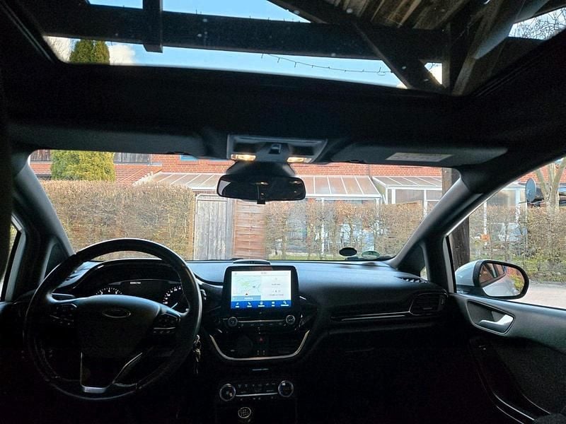 Gebraucht Ford Fiesta Active 101 PS (74 kW) 2019 Weiß Kleinwagen