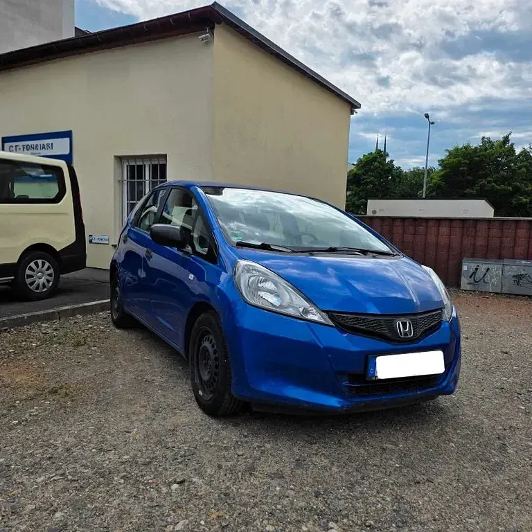 Gebraucht Honda Jazz S 90 PS (66 kW) 2012 Blau Kleinwagen