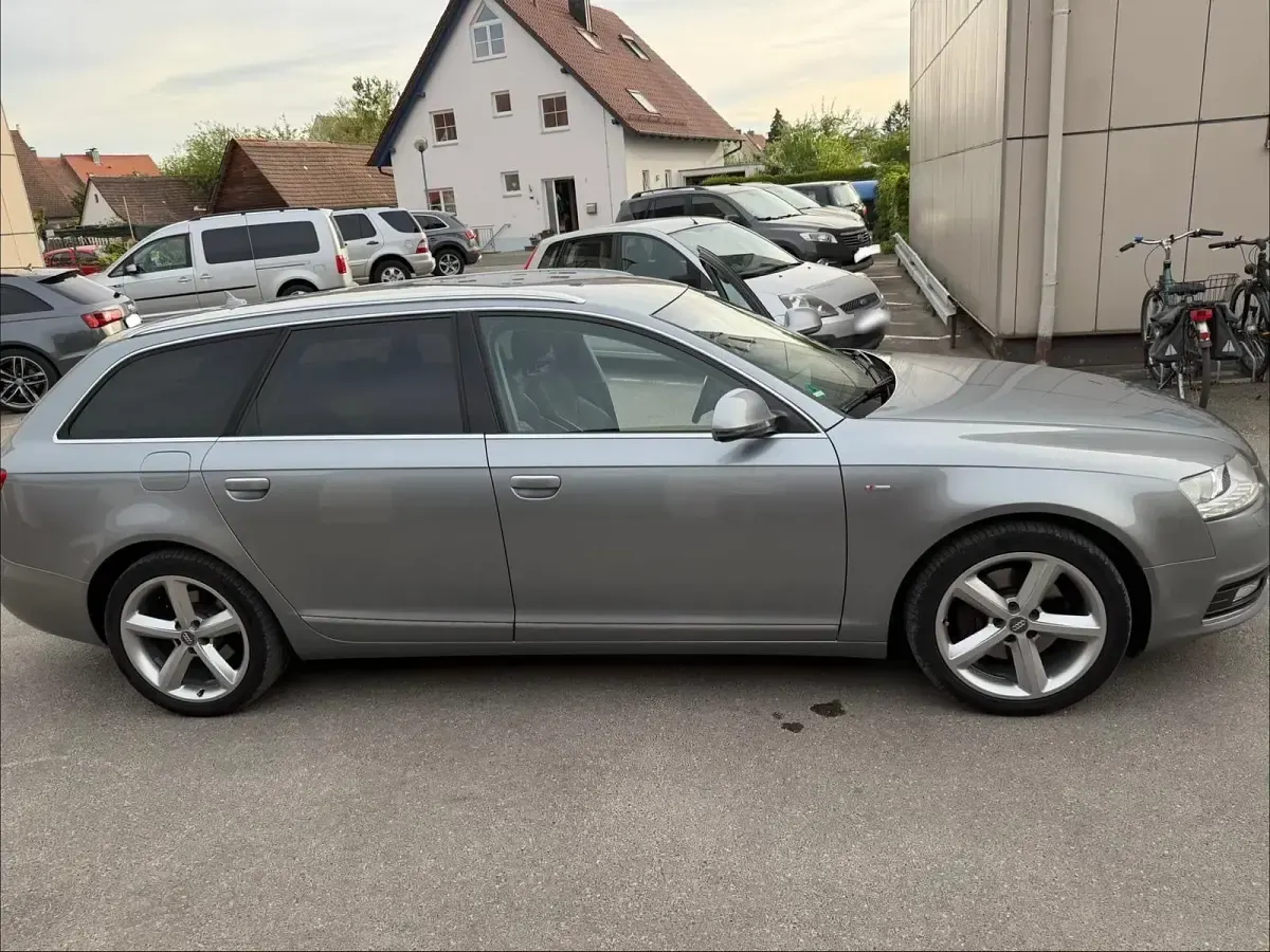 Używany Audi A6 163 KM (119 kW) 2011 Srebrny Kombi
