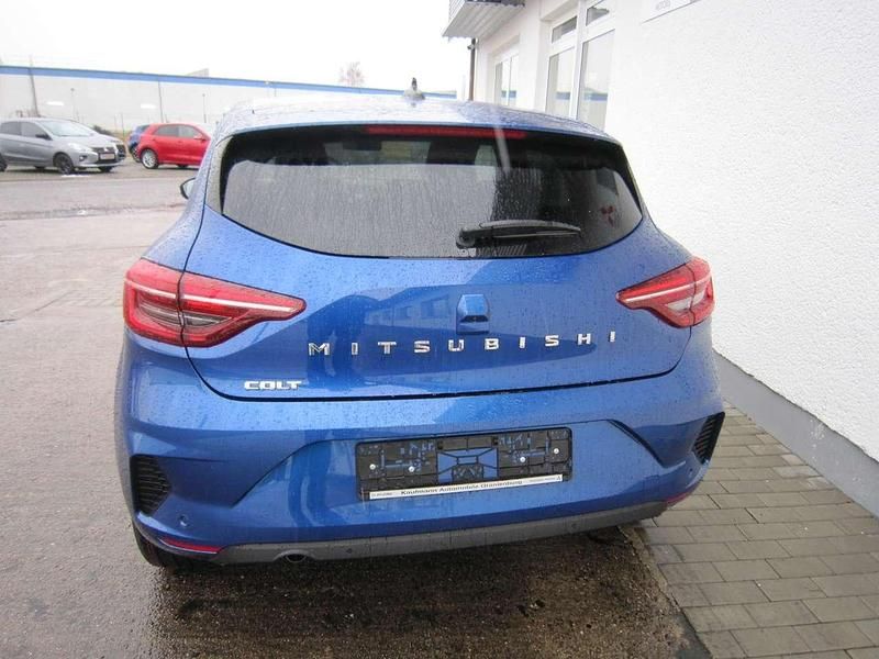 Neu Mitsubishi Colt Plus 91 PS (66 kW) 2025 Royalblau Kleinwagen