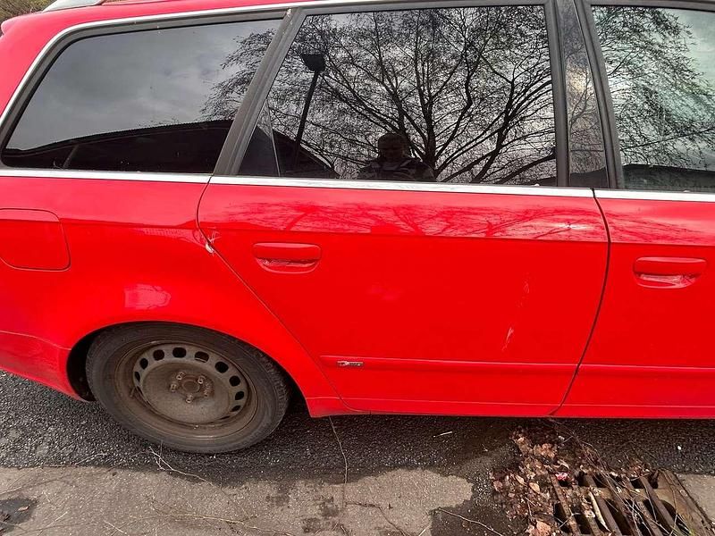 Gebraucht Audi A4 S-Line 163 PS (119 kW) 2006 Rot Kombi