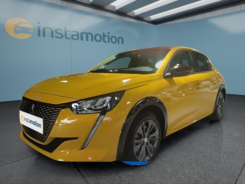 Gelb Gebraucht 2023 Peugeot e-208 Allure Kleinwagen | 18.349 € (Guter Preis) - Bild 1/4