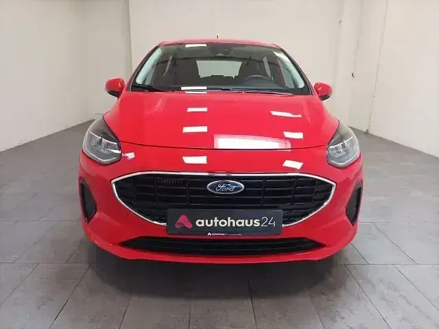Gebraucht Ford Fiesta Trend 101 PS (74 kW) 2022 Rot Kleinwagen