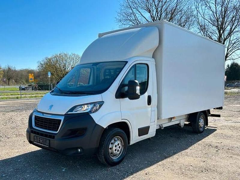 Gebraucht Peugeot Boxer 140 PS (102 kW) 2020 Weiß Van