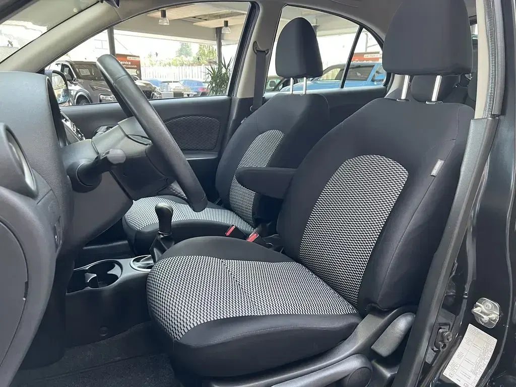 Gebraucht Nissan Micra Acenta 80 PS (58 kW) 2017 Schwarz Kleinwagen