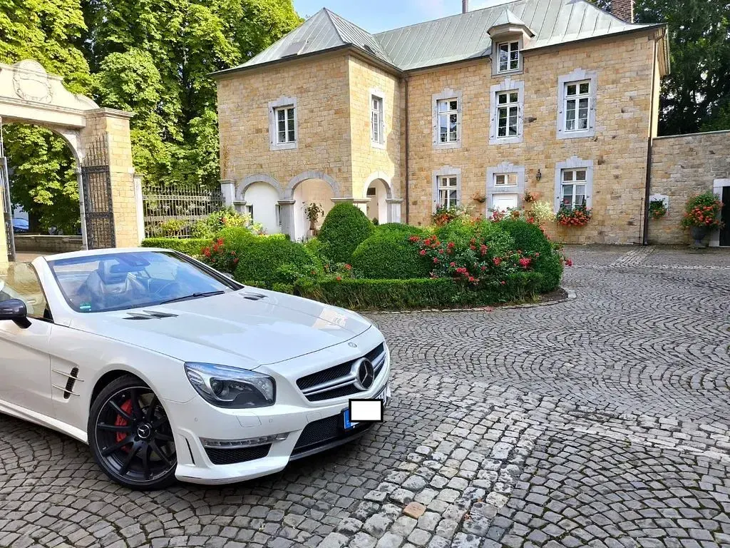Gebraucht Mercedes SL63 AMG AMG 585 PS (430 kW) 2015 Weiß Cabrio