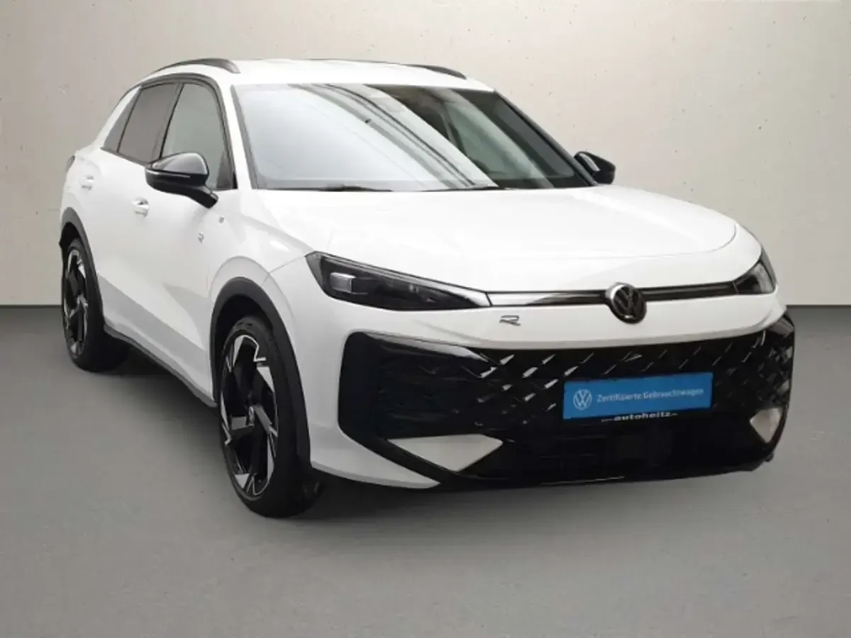 Gebraucht VW T-Roc R-line 150 PS (110 kW) 2025 Pure white SUV