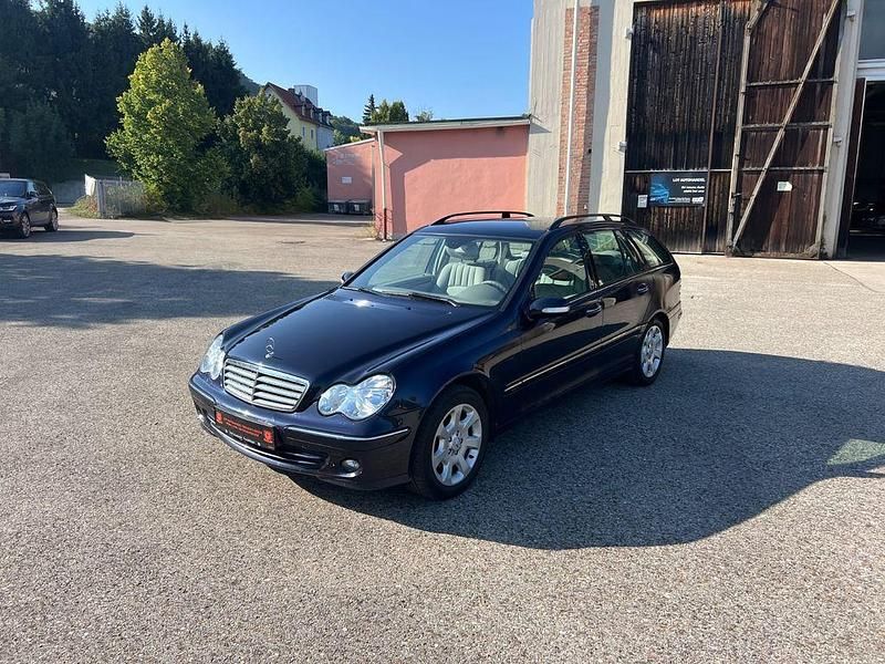 Blau Gebraucht 2006 Mercedes C200 Kombi | 3.790 € (Fairer Preis) - Bild 1/4