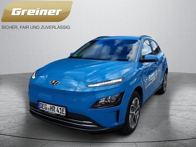 Gebraucht Hyundai Kona Basis 100 kW (136 PS) 2023 Dive in jeju SUV