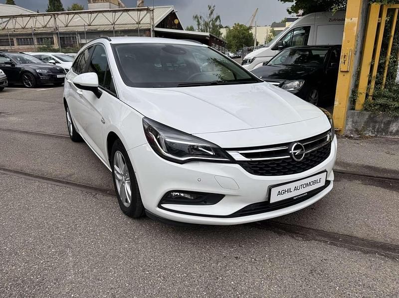Schneeweiss/summitwhite/arctic Gebraucht 2019 Opel Astra Business Kombi | 8.400 € (Guter Preis) - Bild 1/4