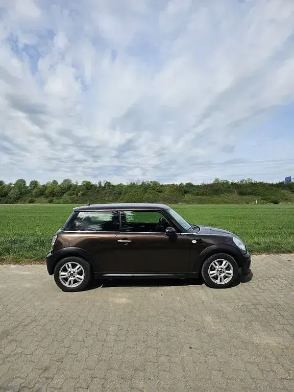 Gebraucht Mini ONE 75 PS (55 kW) 2011 Braun Kleinwagen