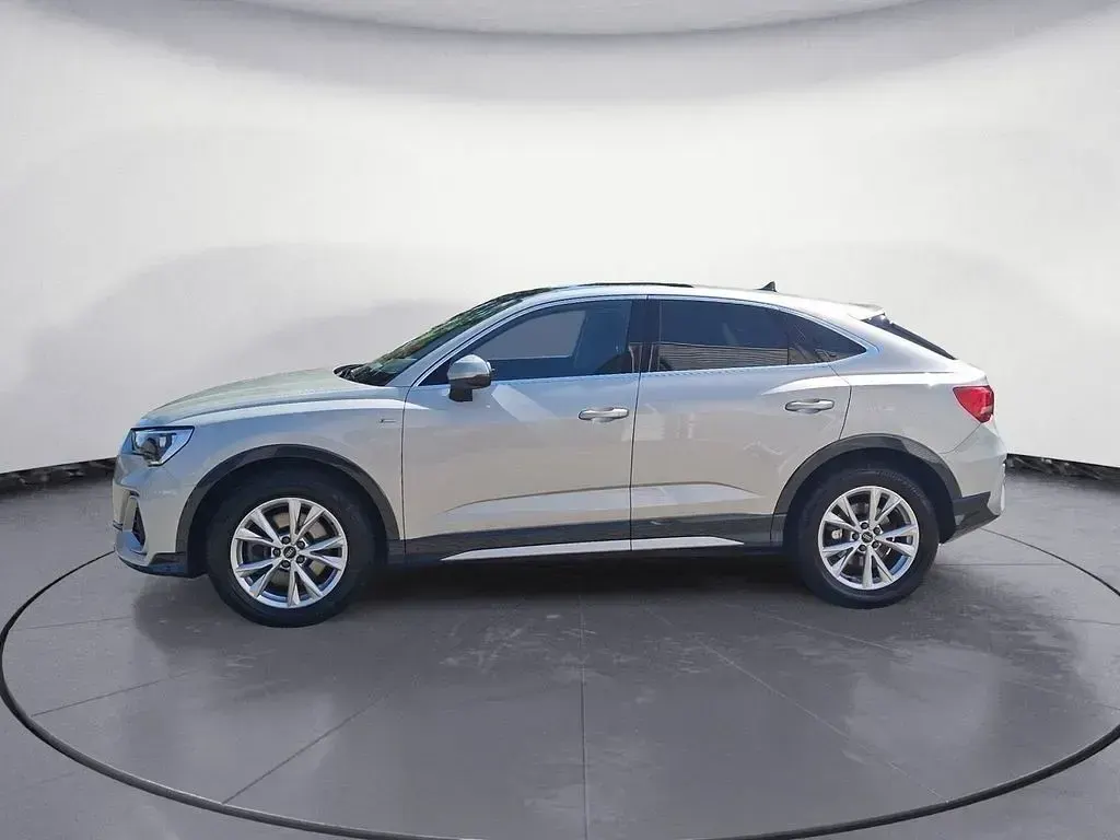 Gebraucht Audi Q3 Sportback S-Line 200 PS (147 kW) 2023 Silber SUV