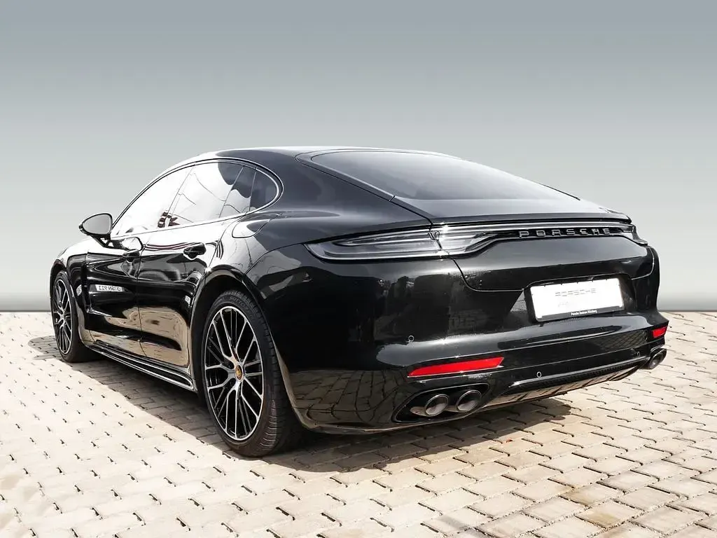 Gebraucht Porsche Panamera 4S 560 PS (411 kW) 2021 Dunkelgruen Kleinwagen