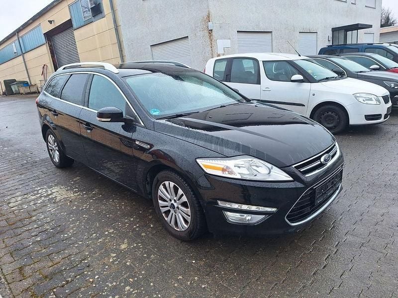 Schwarz Gebraucht 2011 Ford Mondeo Titanium Limousine | 2.200 € (Superpreis) - Bild 1/4