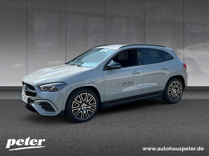 Grau Gebraucht 2025 Mercedes GLA220 AMG line Plus SUV | 56.660 € - Bild 1/4