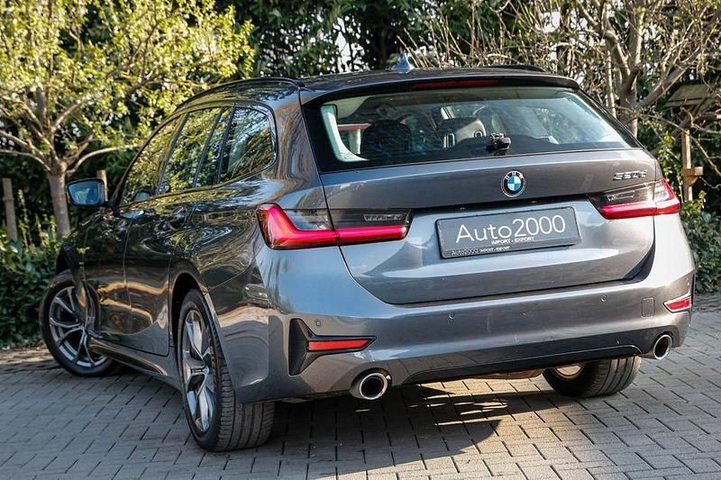 Gebraucht BMW 320 Sport Line 190 PS (139 kW) 2019 Grau Limousine