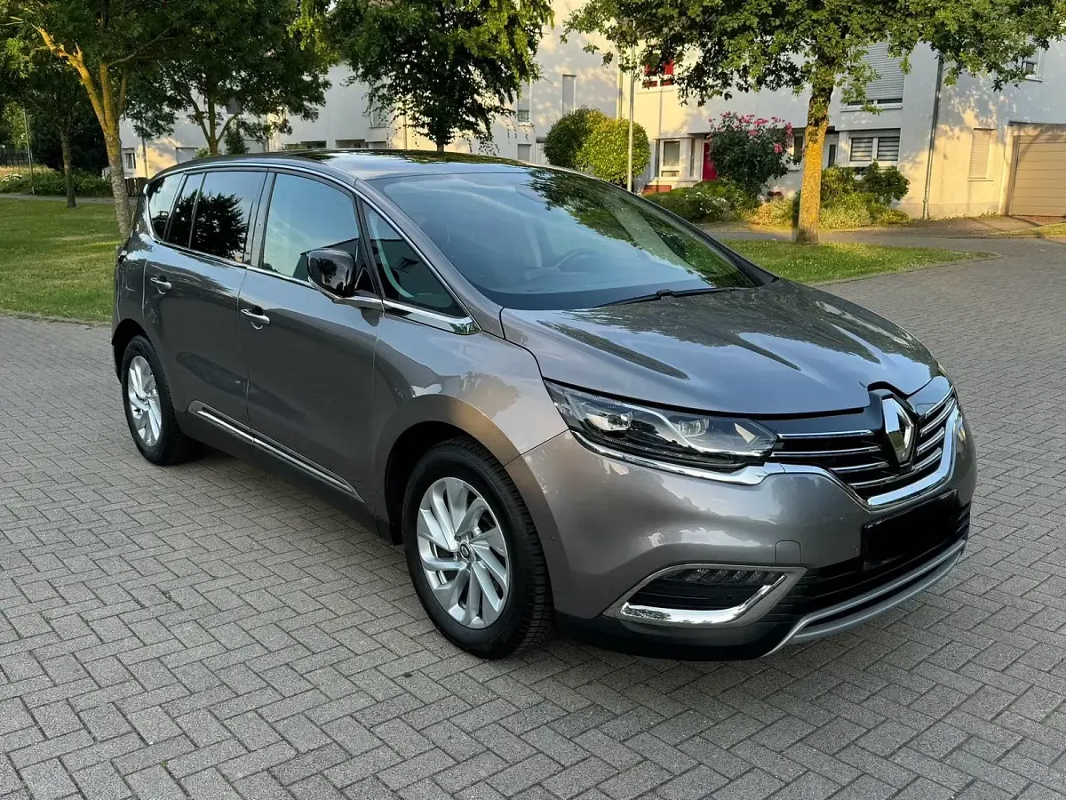 Gebraucht Renault Espace 160 PS (117 kW) 2017 Grau Van / Kleinbus